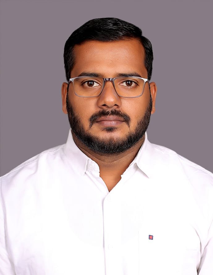 Fr. Richard Vivek Kumar 